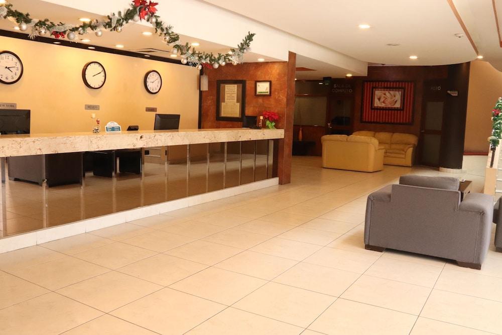Hotel Santa Irene גואדלחארה מראה חיצוני תמונה