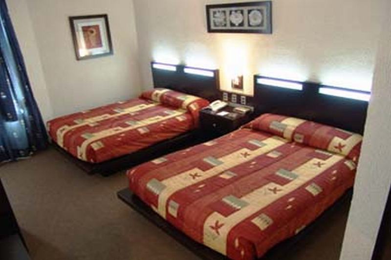 Hotel Santa Irene גואדלחארה מראה חיצוני תמונה