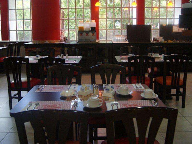 Hotel Santa Irene גואדלחארה מראה חיצוני תמונה